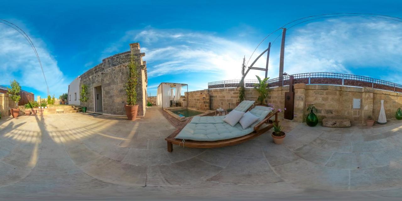 Dimora Sighe, Exclusive Rural Villa With Hot Tub In The Bedroom Alessano Exterior foto
