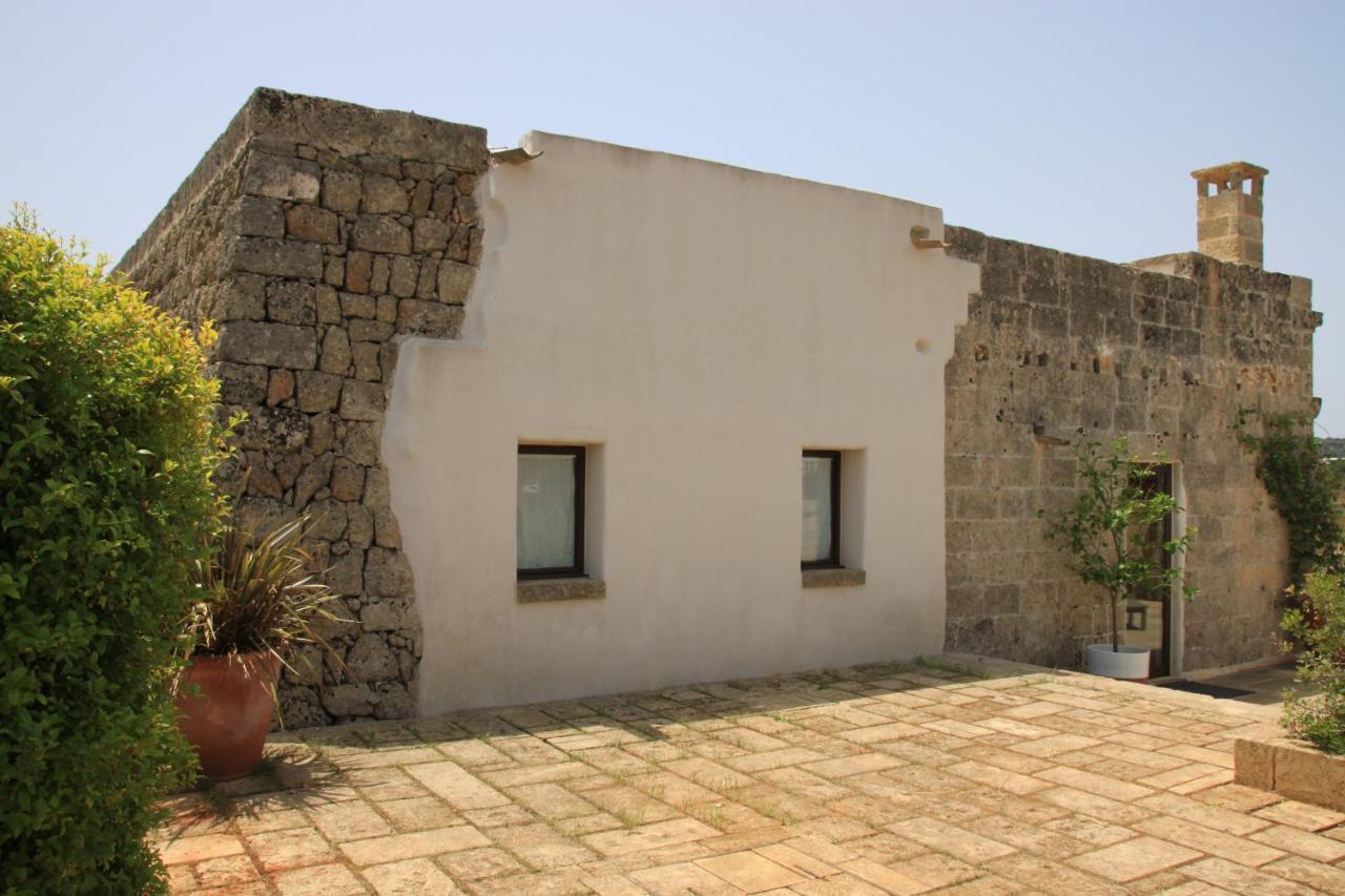 Dimora Sighe, Exclusive Rural Villa With Hot Tub In The Bedroom Alessano Exterior foto
